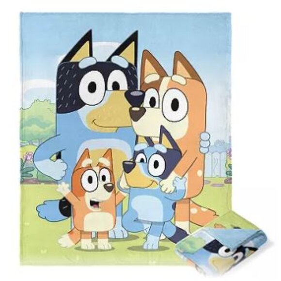 Bluey Family Garden Silk Touch Throw Blanket New - Picture 3 of 3